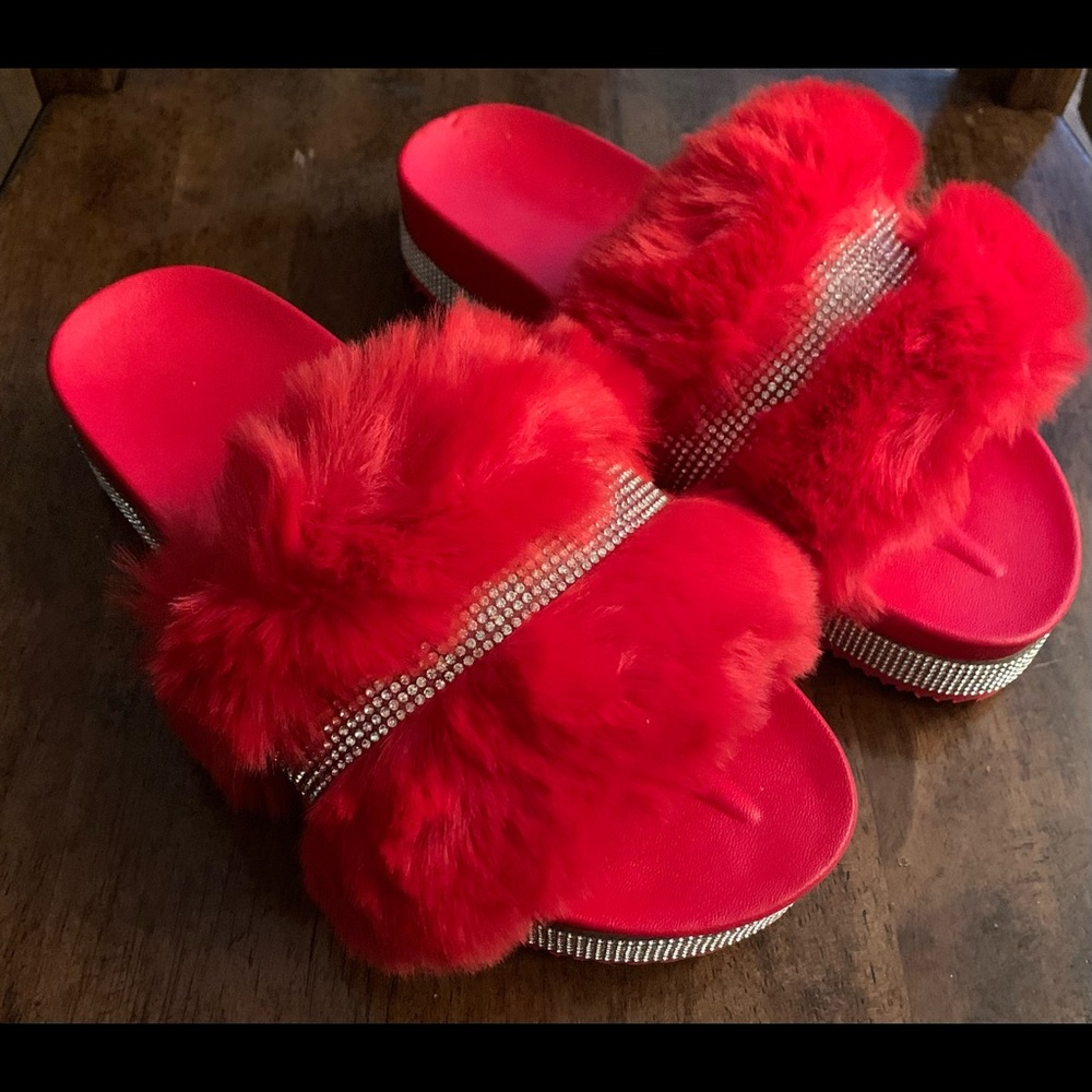 Bling fur slides (New)